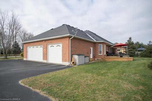 15 Burton Avenue, Mount Pleasant, ON - Outdoor