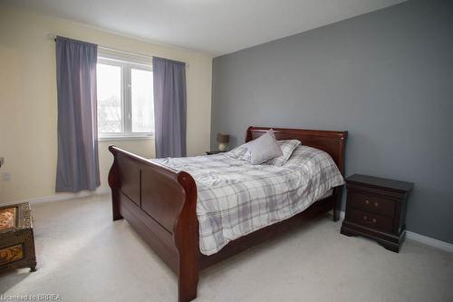 231 Blackburn Drive, Brantford, ON - Indoor Photo Showing Bedroom