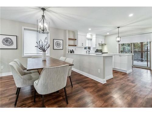 89 Court Drive, Paris, ON - Indoor Photo Showing Dining Room