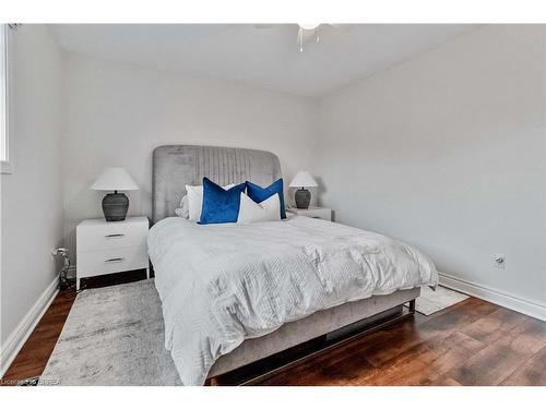 89 Court Drive, Paris, ON - Indoor Photo Showing Bedroom