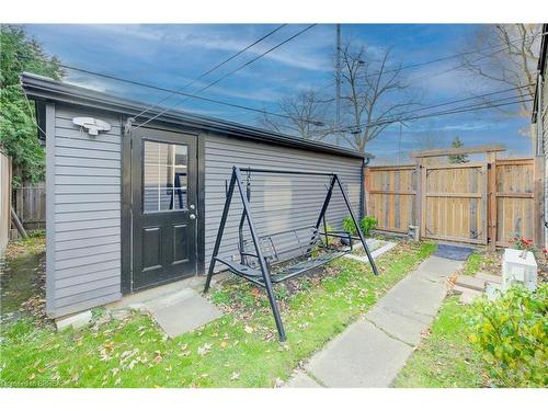 40 Division Street, Brantford, ON - Outdoor