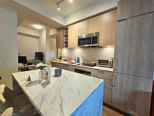 802-50 Ordnance Street, Toronto, ON - Indoor Photo Showing Kitchen