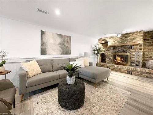 101 Ninth Avenue, Brantford, ON - Indoor Photo Showing Living Room With Fireplace