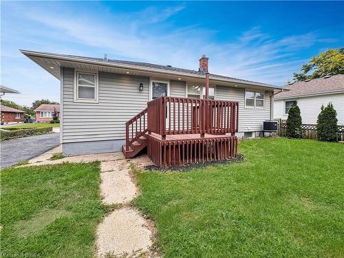 101 Ninth Avenue, Brantford, ON - Outdoor