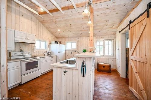 57 Erie Boulevard, Long Point, ON - Indoor Photo Showing Kitchen