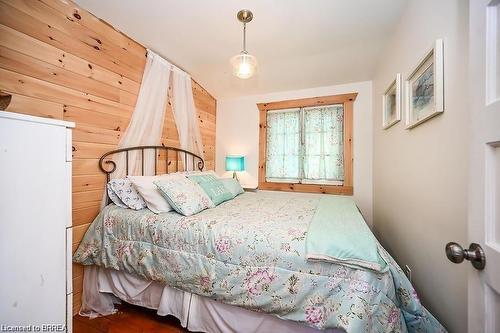 57 Erie Boulevard, Long Point, ON - Indoor Photo Showing Bedroom