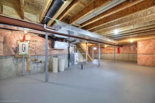 22-50 Bryan Court, Kitchener, ON - Indoor Photo Showing Basement