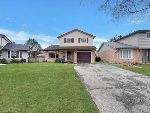 84 Scenic Wood Crescent, Kitchener, ON - Outdoor With Facade