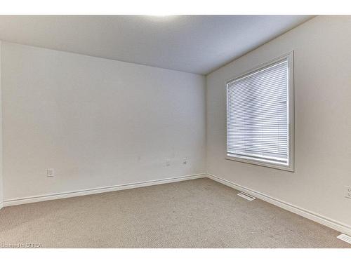 110-461 Blackburn Drive, Brantford, ON - Indoor Photo Showing Other Room