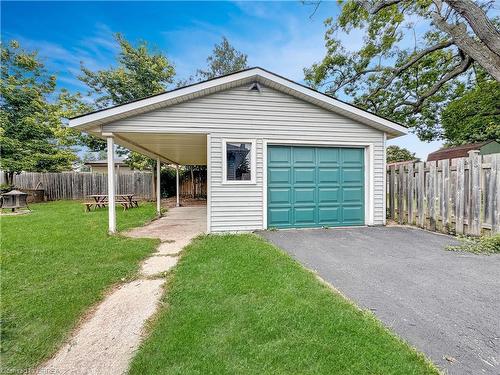 101 Ninth Avenue, Brantford, ON - Outdoor