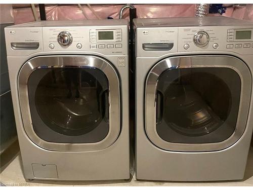 49-155 Equestrian Way, Cambridge, ON - Indoor Photo Showing Laundry Room