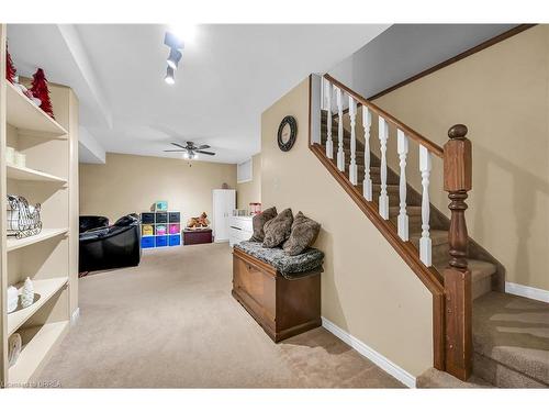 32 Kiev Boulevard, Brantford, ON - Indoor Photo Showing Other Room