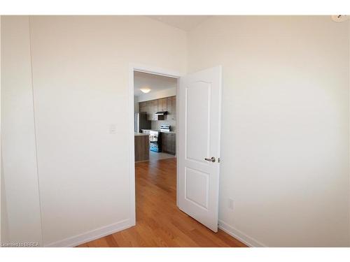 25 Baskett Street, Brantford, ON - Indoor Photo Showing Other Room