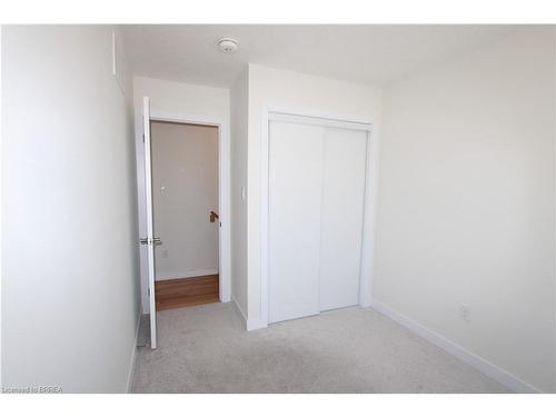 25 Baskett Street, Brantford, ON - Indoor Photo Showing Other Room