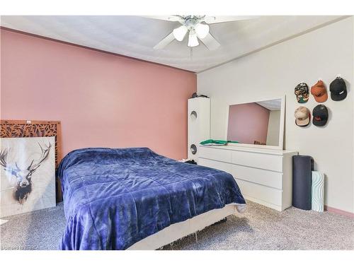 128 Aspen Street, Paris, ON - Indoor Photo Showing Bedroom