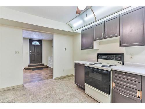 128 Aspen Street, Paris, ON - Indoor Photo Showing Kitchen