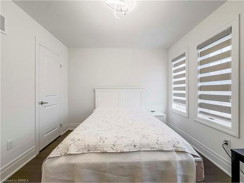 64 Macklin Street, Brantford, ON - Indoor Photo Showing Bedroom