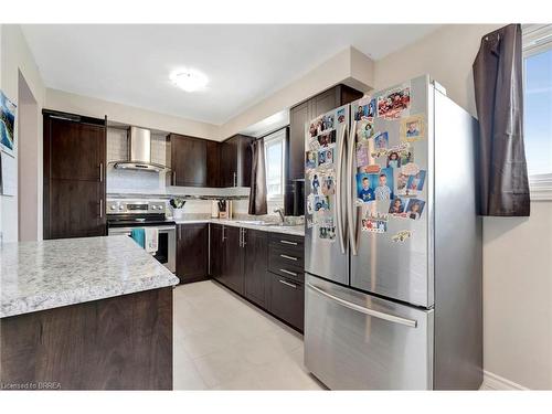 B-500 Grey Street, Brantford, ON - Indoor Photo Showing Kitchen