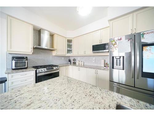 4 Sleeth Street, Brantford, ON - Indoor Photo Showing Kitchen With Upgraded Kitchen