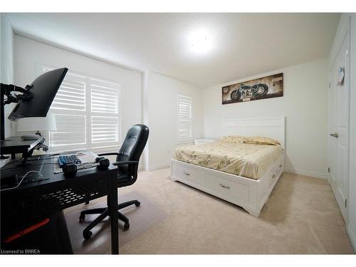 4 Sleeth Street, Brantford, ON - Indoor Photo Showing Bedroom