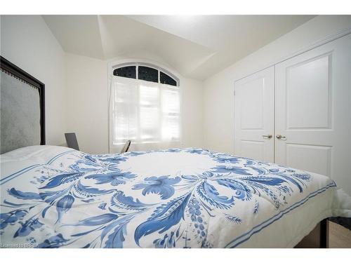 4 Sleeth Street, Brantford, ON - Indoor Photo Showing Bedroom