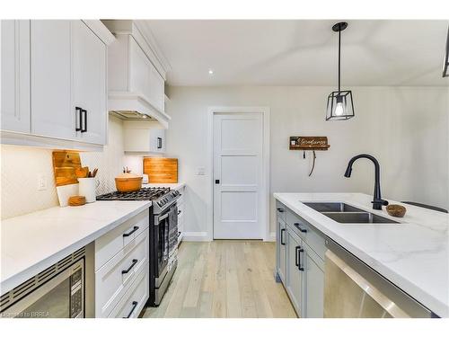 35 Hare Street, Waterford, ON - Indoor Photo Showing Kitchen With Double Sink