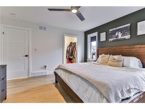 35 Hare Street, Waterford, ON - Indoor Photo Showing Bedroom