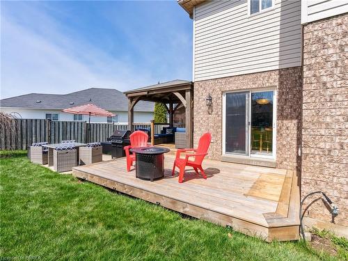 7 Moffat Court, Brantford, ON - Outdoor With Deck Patio Veranda With Exterior