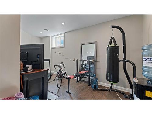 61 Swan Avenue, Fonthill, ON - Indoor Photo Showing Gym Room