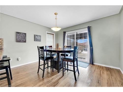 11 Gaal Court, Brantford, ON - Indoor Photo Showing Dining Room