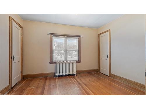 190 Colborne Street W, Brantford, ON - Indoor Photo Showing Other Room