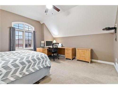 16 Freeman Street, Paris, ON - Indoor Photo Showing Bedroom