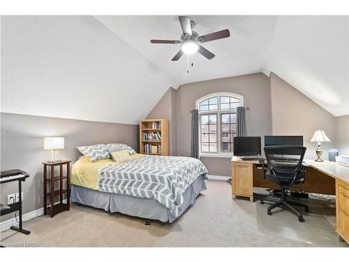 16 Freeman Street, Paris, ON - Indoor Photo Showing Bedroom