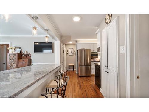 46 Devon Street, Brantford, ON - Indoor Photo Showing Kitchen