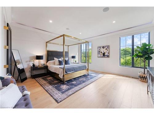 24 Westlake Boulevard, Brantford, ON - Indoor Photo Showing Bedroom