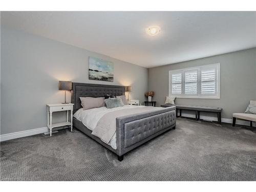 842 Robert Ferrie Drive, Kitchener, ON - Indoor Photo Showing Bedroom