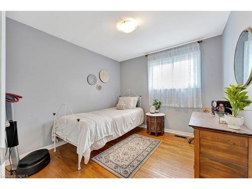 1175 Concession Rd 12, Langton, ON - Indoor Photo Showing Bedroom