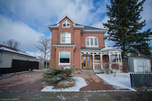 40 Arthur Street, Brantford, ON 