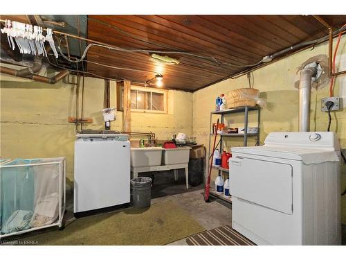 116 Terrace Hill Street, Brantford, ON - Indoor Photo Showing Laundry Room