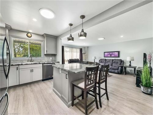 87 Dorothy Street, Brantford, ON - Indoor Photo Showing Kitchen With Upgraded Kitchen