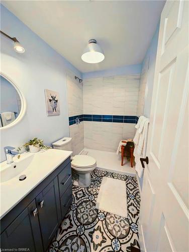 52 Dalkeith Avenue, Hamilton, ON - Indoor Photo Showing Bathroom