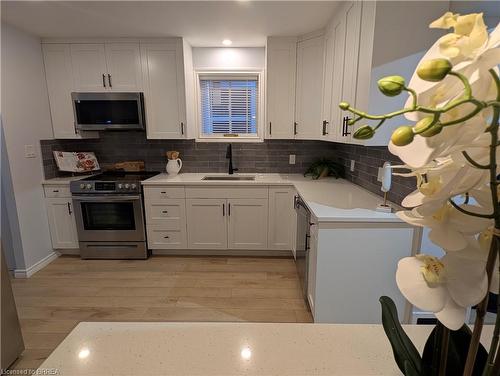 52 Dalkeith Avenue, Hamilton, ON - Indoor Photo Showing Kitchen