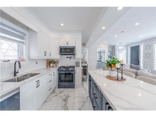 434844 Zorra Line, Beachville, ON - Indoor Photo Showing Kitchen With Double Sink With Upgraded Kitchen