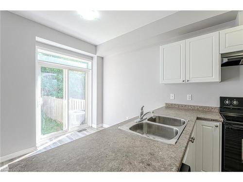 57-21 Diana Avenue, Brantford, ON - Indoor Photo Showing Kitchen With Double Sink