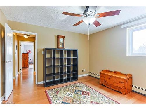 206-400 Champlain Boulevard, Cambridge, ON - Indoor Photo Showing Other Room