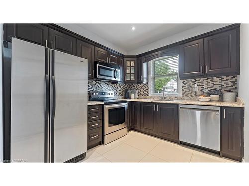 157 Weir Street N, Hamilton, ON - Indoor Photo Showing Kitchen With Double Sink With Upgraded Kitchen