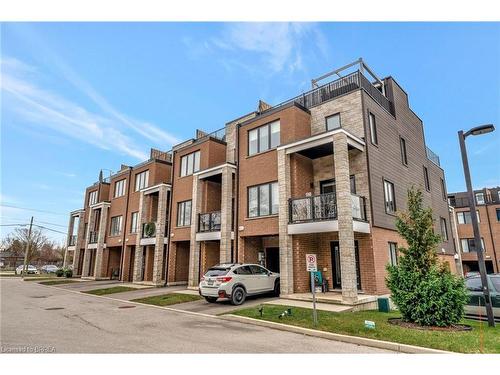 21-33 Jarvis Street, Brantford, ON - Outdoor With Balcony With Facade