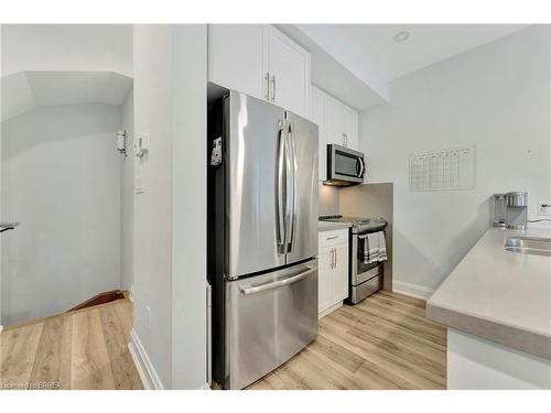 21-33 Jarvis Street, Brantford, ON - Indoor Photo Showing Kitchen With Stainless Steel Kitchen