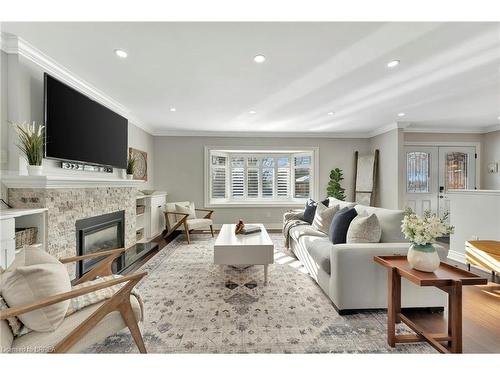 66 Devon Street, Brantford, ON - Indoor Photo Showing Living Room With Fireplace