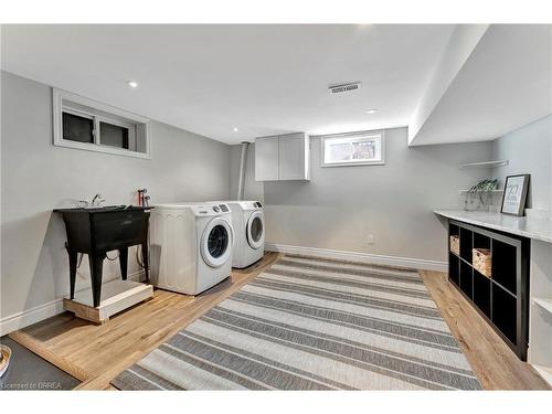 66 Devon Street, Brantford, ON - Indoor Photo Showing Laundry Room